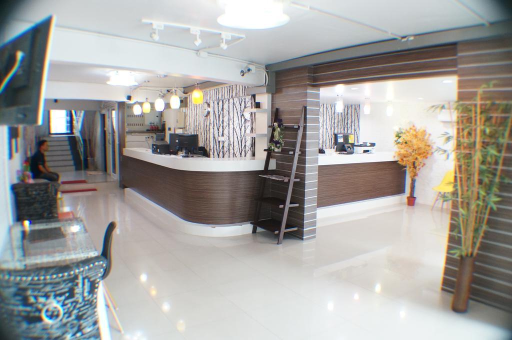 Ma Non Nont Hotel & Apartment Nonthaburi Exterior photo